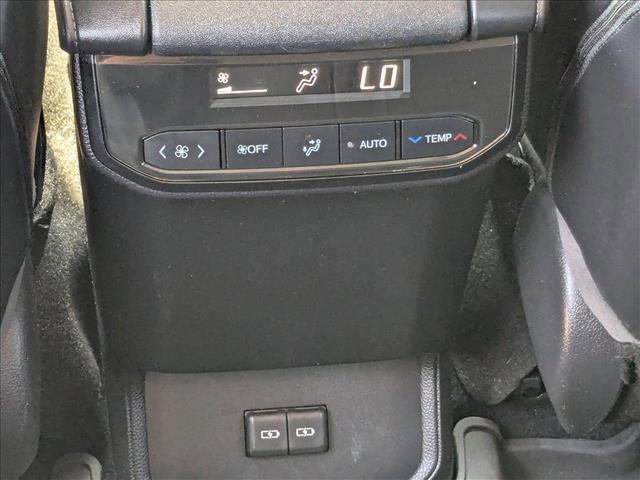 used 2022 Toyota Highlander car, priced at $38,772
