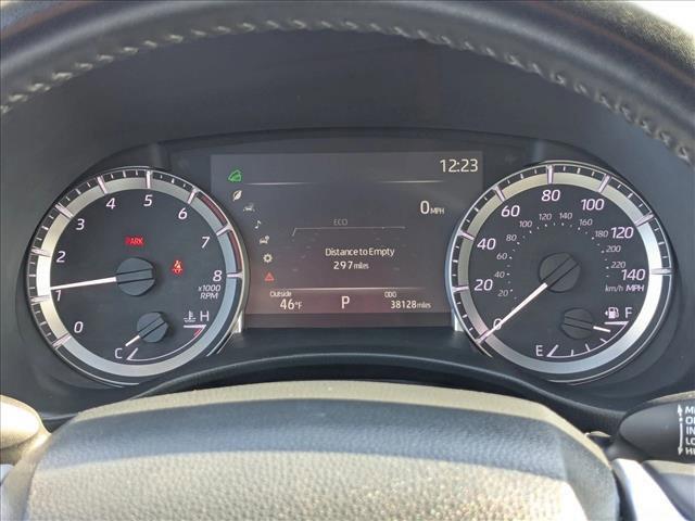 used 2023 Toyota Highlander car, priced at $36,991