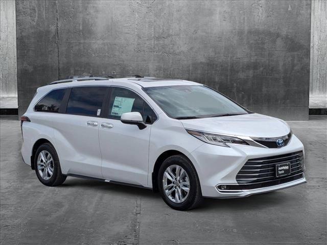 new 2025 Toyota Sienna car, priced at $57,079