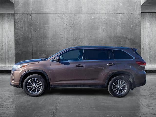 used 2019 Toyota Highlander car, priced at $31,340