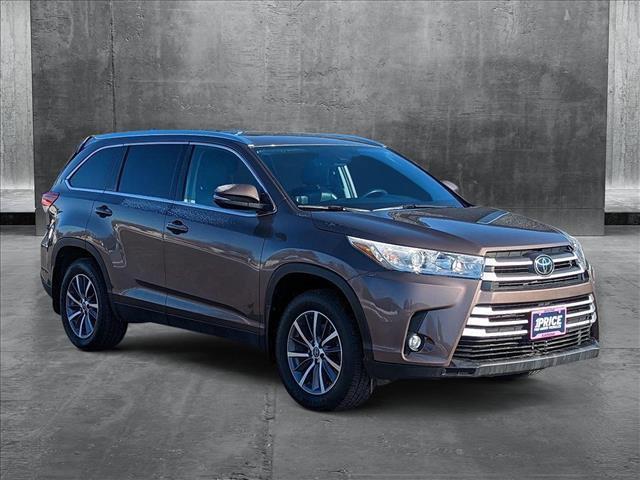 used 2019 Toyota Highlander car, priced at $31,340