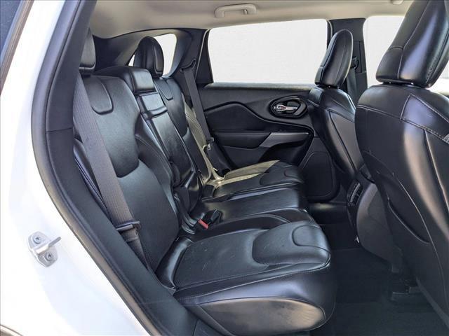 used 2019 Jeep Cherokee car, priced at $20,433