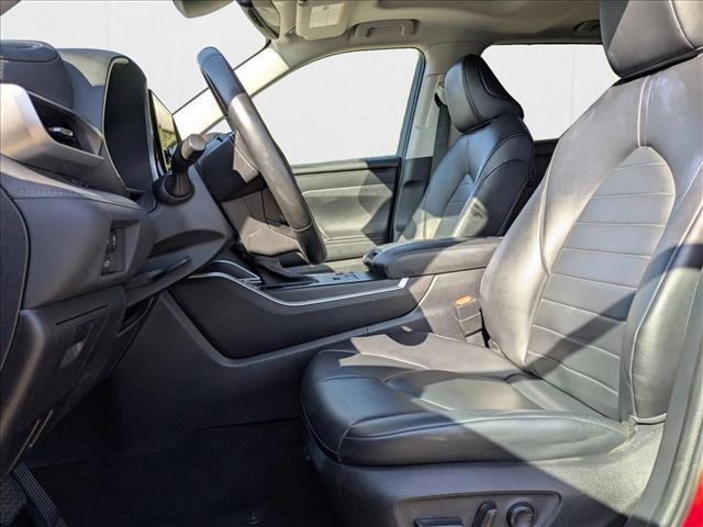 used 2023 Toyota Highlander car, priced at $37,222