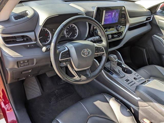 used 2023 Toyota Highlander car, priced at $37,222