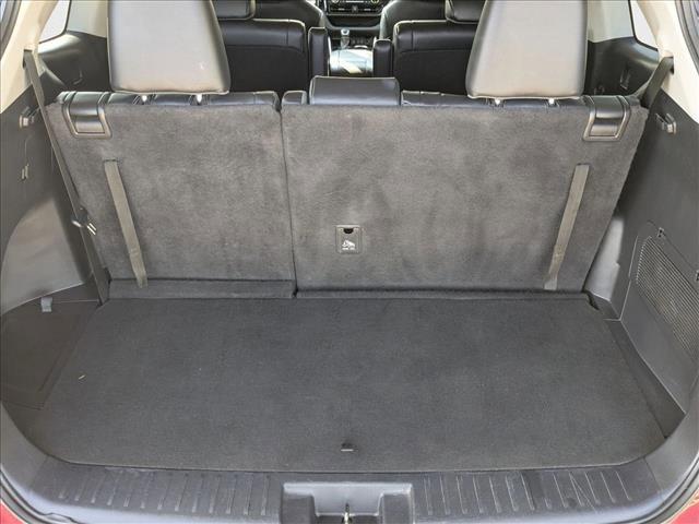 used 2023 Toyota Highlander car, priced at $37,222