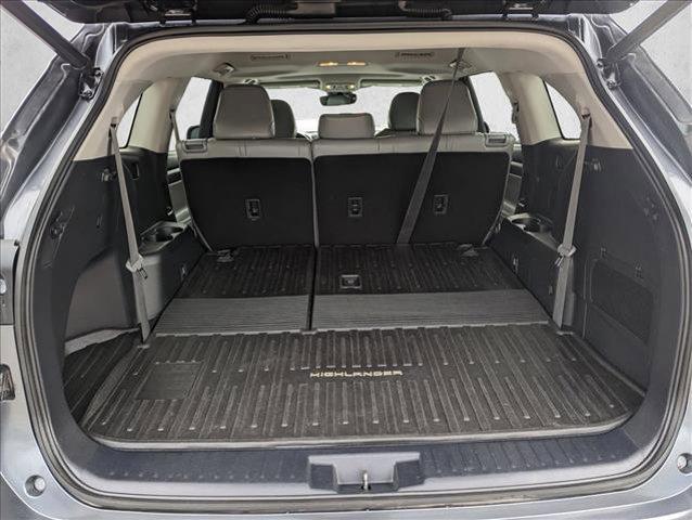 used 2020 Toyota Highlander car, priced at $25,222