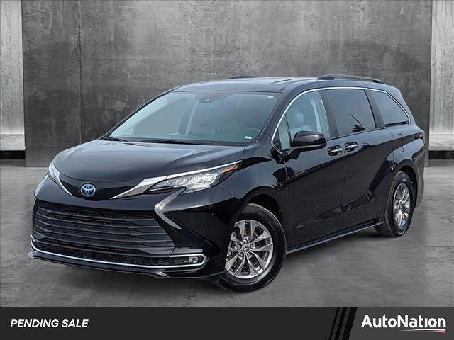 used 2023 Toyota Sienna car, priced at $36,449