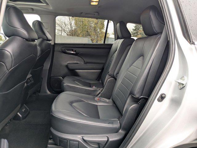 used 2023 Toyota Highlander car, priced at $36,732
