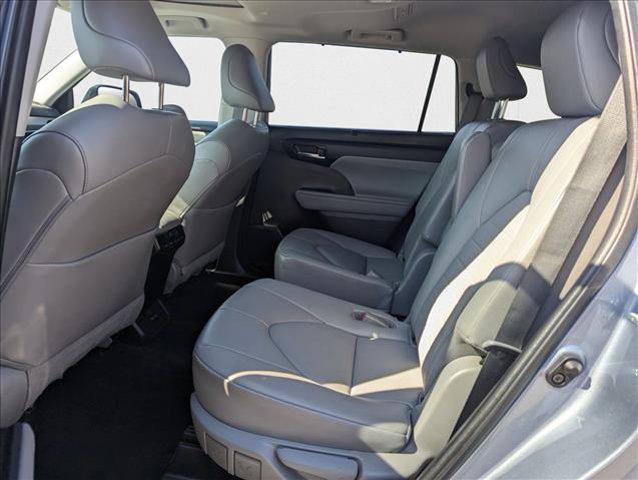 used 2023 Toyota Highlander car, priced at $37,612