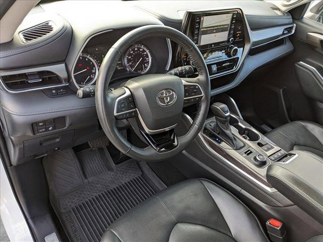 used 2022 Toyota Highlander car, priced at $41,991