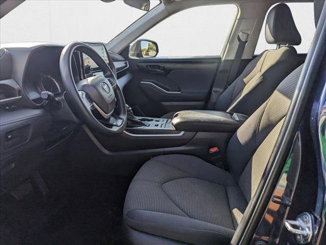 used 2022 Toyota Highlander car, priced at $29,922