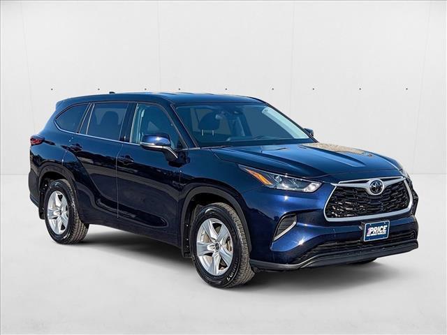 used 2022 Toyota Highlander car, priced at $29,922