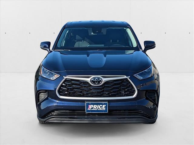 used 2022 Toyota Highlander car, priced at $29,922