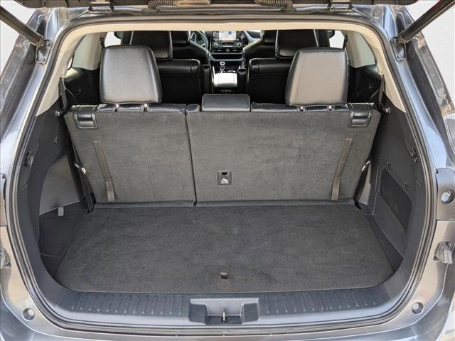 used 2021 Toyota Highlander car, priced at $31,744