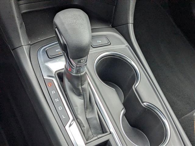 used 2024 Chevrolet Equinox car, priced at $22,991