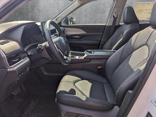 new 2025 Toyota Grand Highlander car, priced at $48,981