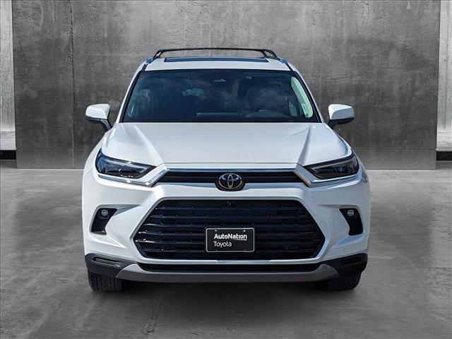 new 2025 Toyota Grand Highlander car, priced at $48,981