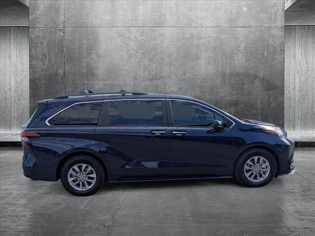 used 2022 Toyota Sienna car, priced at $46,991