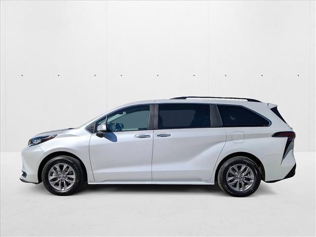 used 2023 Toyota Sienna car, priced at $38,991