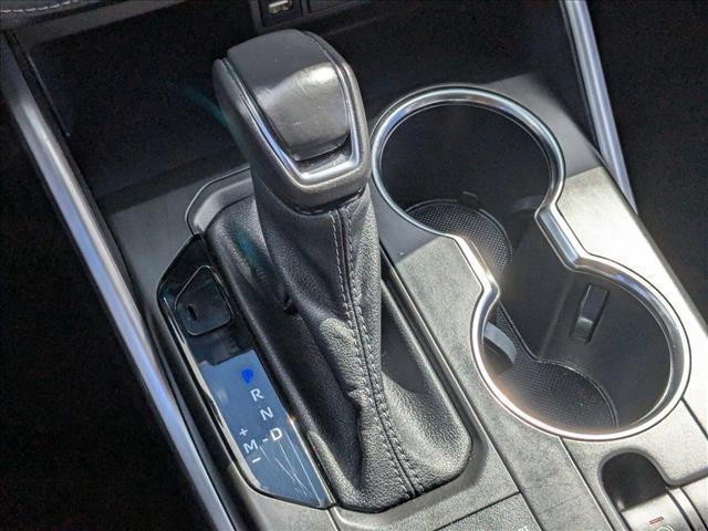 used 2022 Toyota Highlander car, priced at $33,925