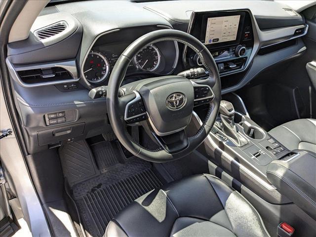 used 2023 Toyota Highlander car, priced at $37,991
