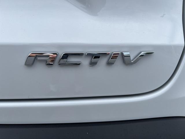 new 2025 Chevrolet Trax car, priced at $25,795