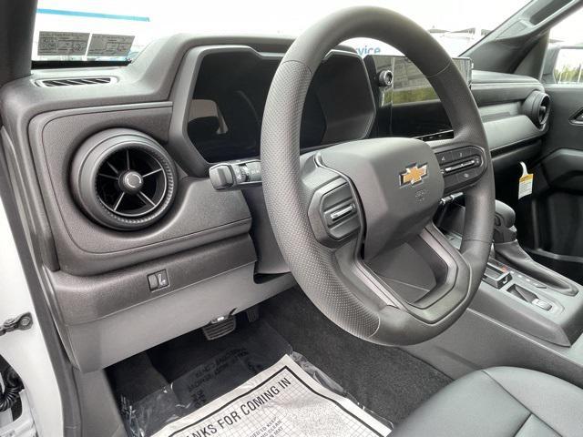 new 2024 Chevrolet Colorado car, priced at $31,895