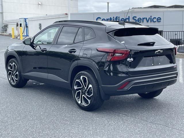 new 2025 Chevrolet Trax car, priced at $26,470
