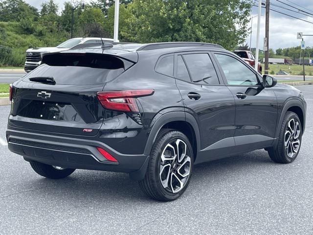 new 2025 Chevrolet Trax car, priced at $26,470