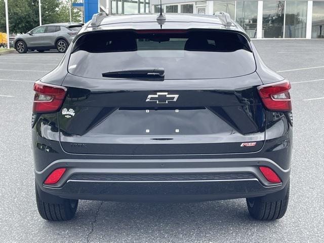 new 2025 Chevrolet Trax car, priced at $26,470