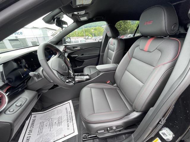 new 2025 Chevrolet Trax car, priced at $26,470