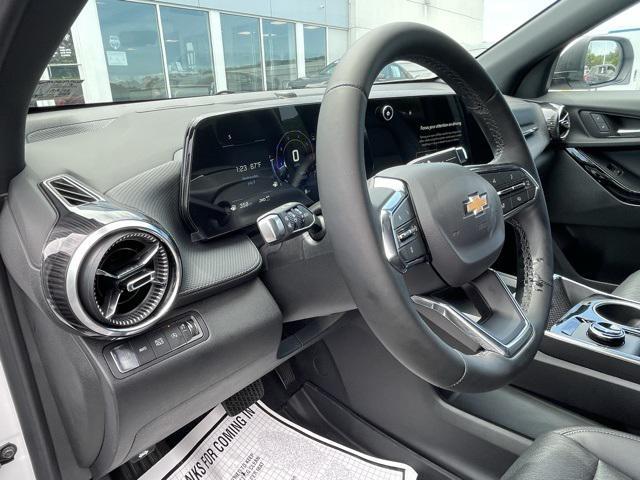new 2026 Chevrolet Equinox car, priced at $34,580
