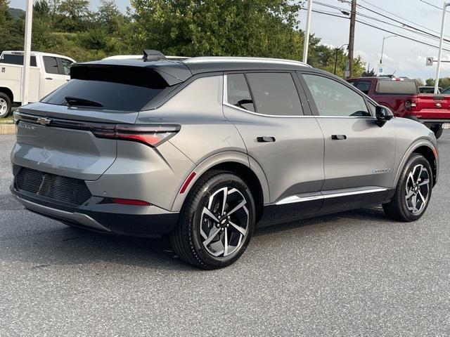 new 2025 Chevrolet Equinox EV car, priced at $44,385