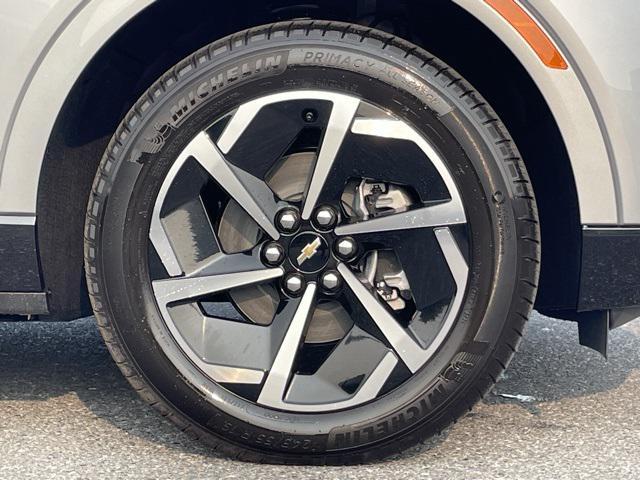 new 2025 Chevrolet Equinox EV car, priced at $44,385