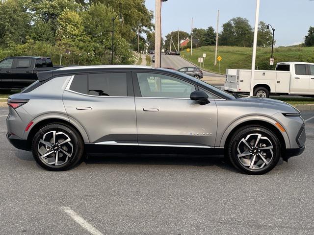 new 2025 Chevrolet Equinox EV car, priced at $44,385