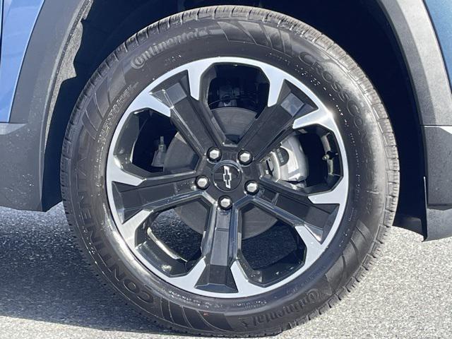 new 2026 Chevrolet Equinox car, priced at $33,295