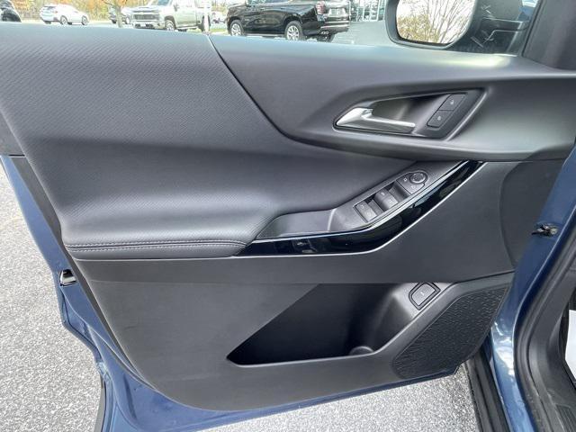 new 2026 Chevrolet Equinox car, priced at $33,295