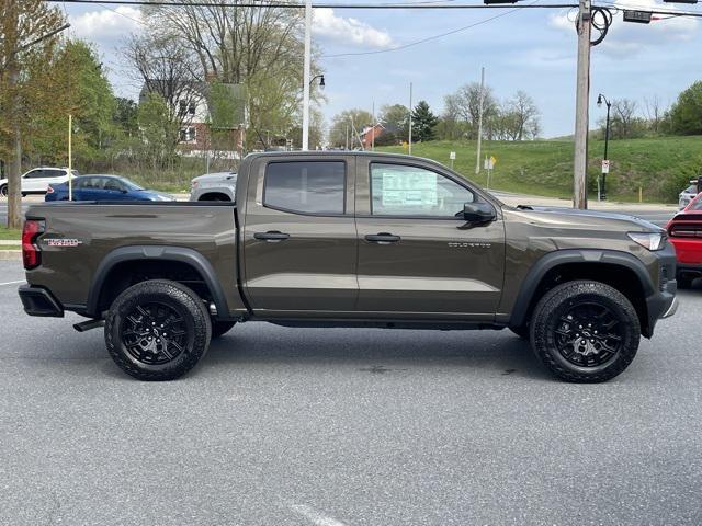 new 2025 Chevrolet Colorado car, priced at $43,020