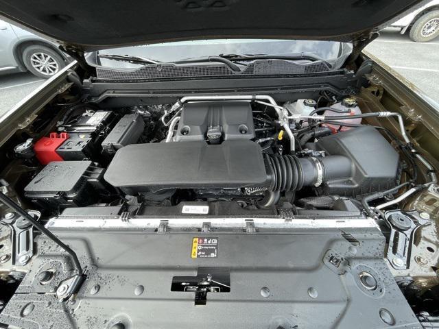 new 2025 Chevrolet Colorado car, priced at $43,020