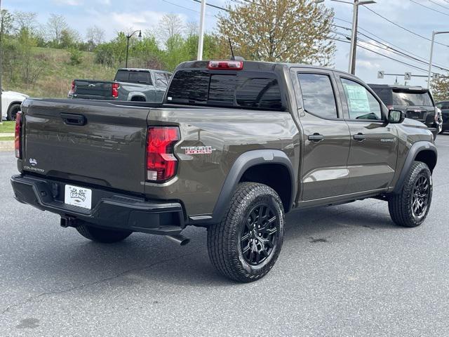 new 2025 Chevrolet Colorado car, priced at $43,020