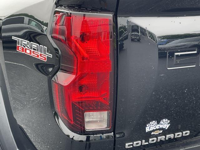 new 2025 Chevrolet Colorado car, priced at $45,210