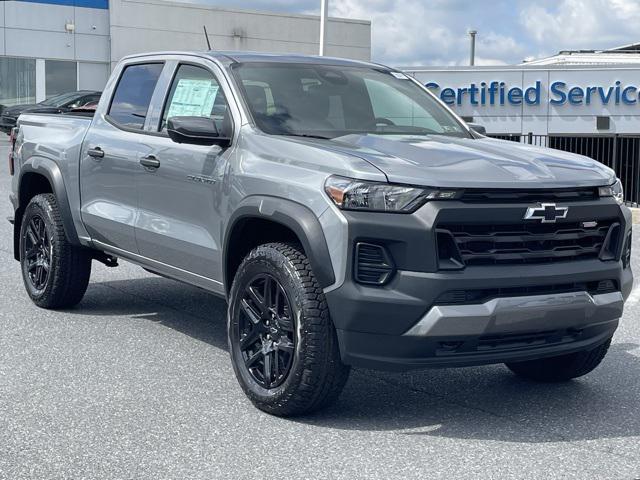 new 2025 Chevrolet Colorado car, priced at $45,210