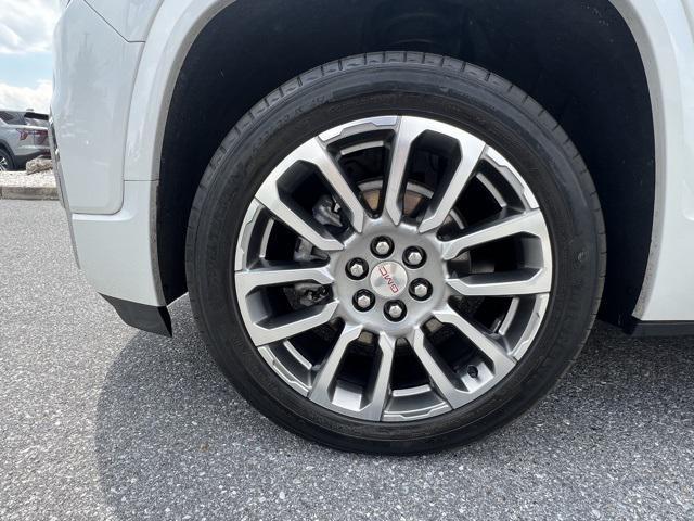 used 2023 GMC Acadia car, priced at $37,900