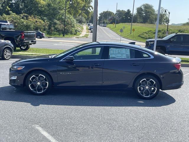 new 2025 Chevrolet Malibu car, priced at $31,120