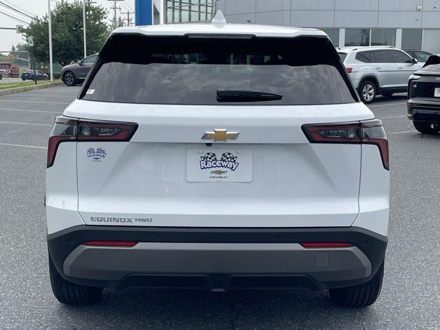 new 2026 Chevrolet Equinox car, priced at $29,645