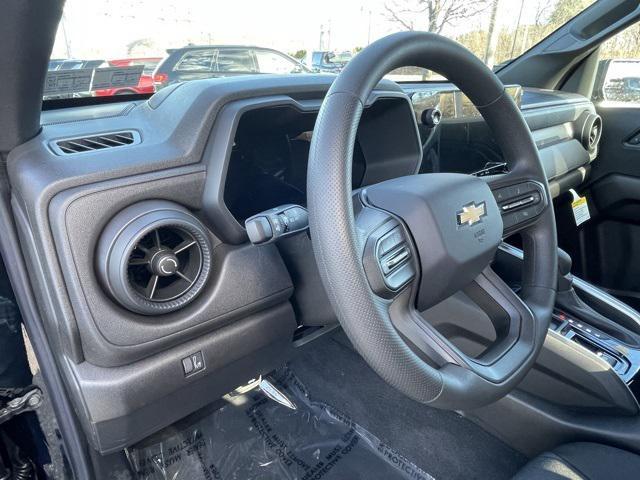 new 2025 Chevrolet Colorado car, priced at $32,495