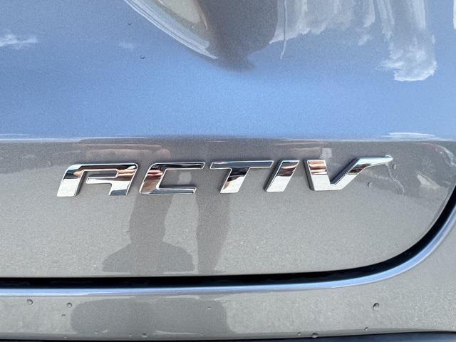 new 2025 Chevrolet Trax car, priced at $27,235