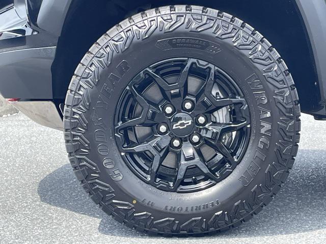 new 2025 Chevrolet Colorado car, priced at $57,610