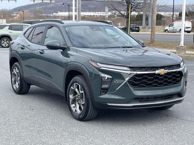 new 2025 Chevrolet Trax car, priced at $24,485