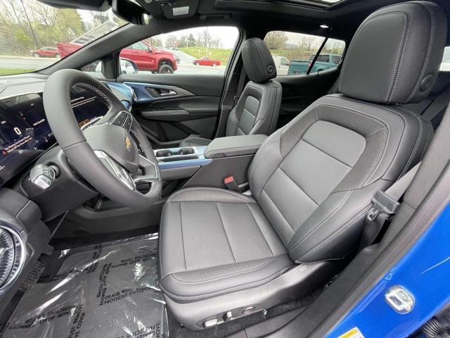 new 2025 Chevrolet Equinox EV car, priced at $44,225